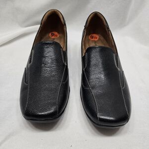 Natural Soul NWT Slip On Leather Black Casual Loafers Size 9.5M